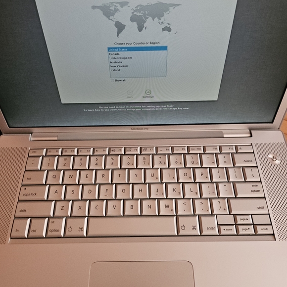 Apple MacBook Pro - Silver